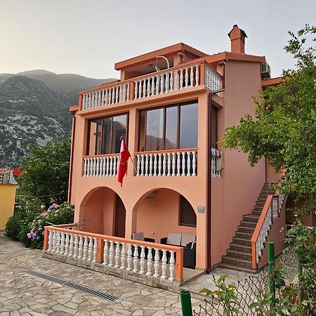 Apartment Vento Di Bocche III Kotor Luaran gambar