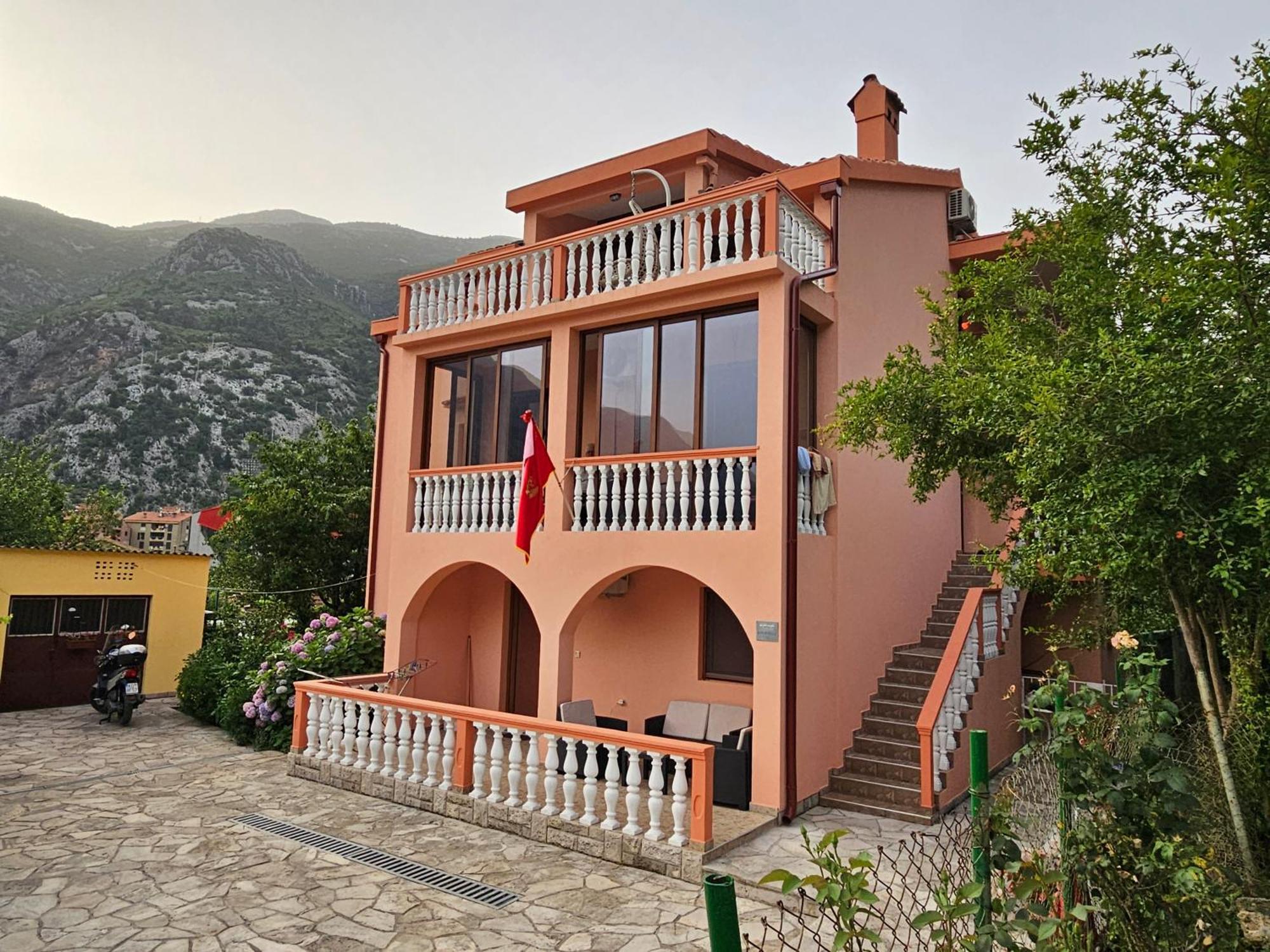 Apartment Vento Di Bocche III Kotor Luaran gambar